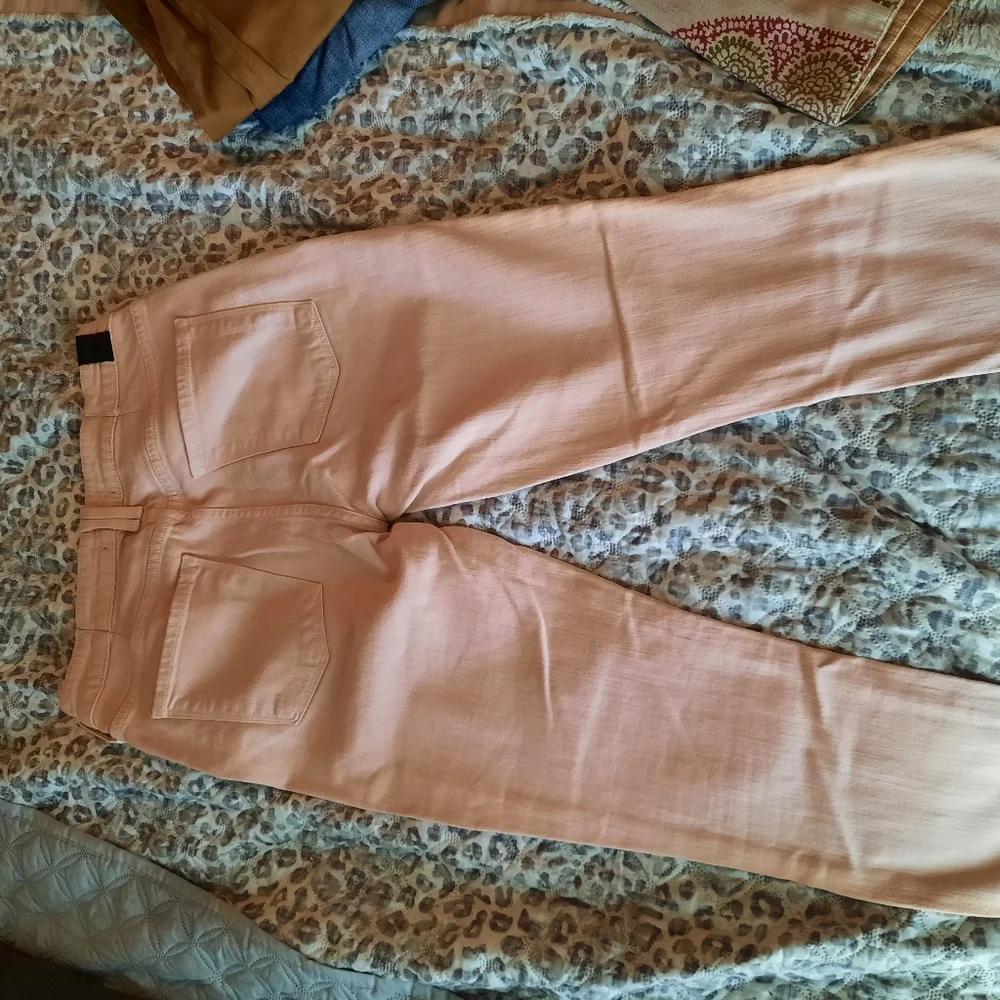 Jeans - Picture 2 of 4